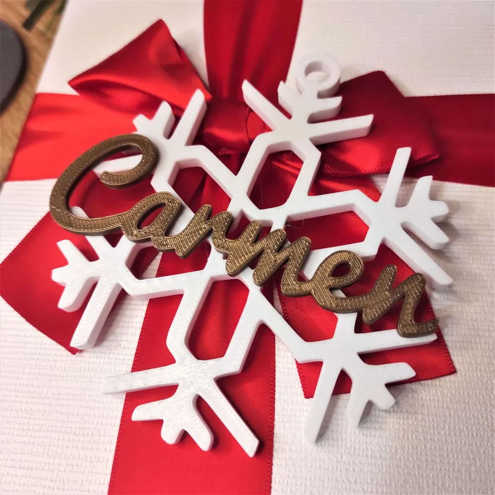 Copo de nieve con nombre impreso en 3D