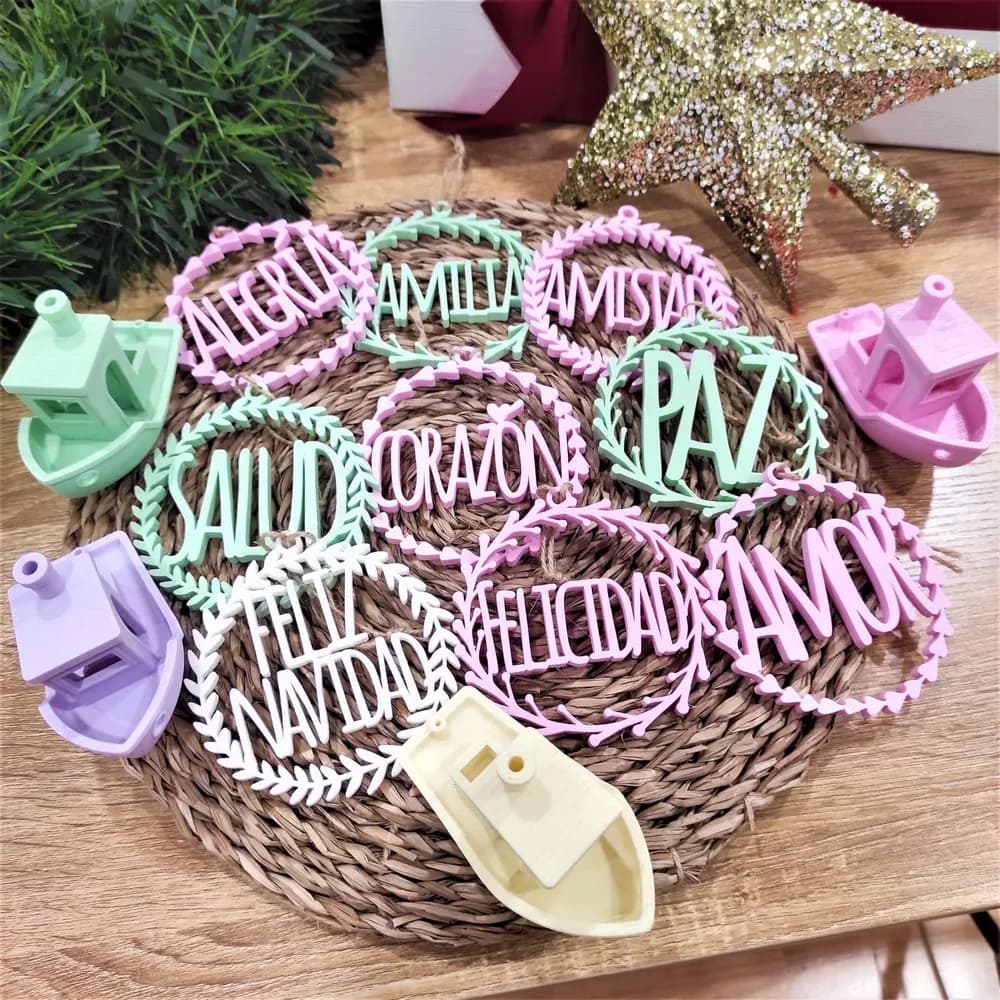 Pack 9 bolas de Navidad con palabras bonitas impreso en 3D