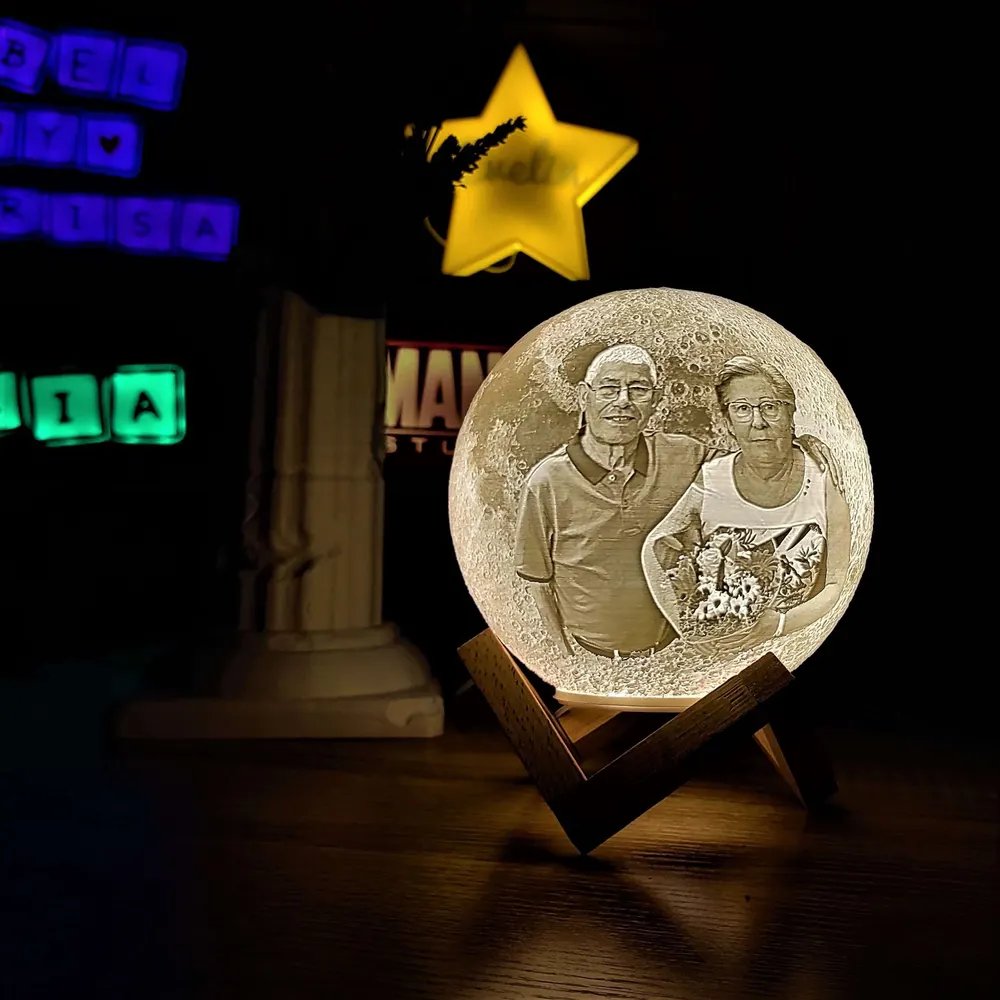 Lámpara luna 3D personalizada